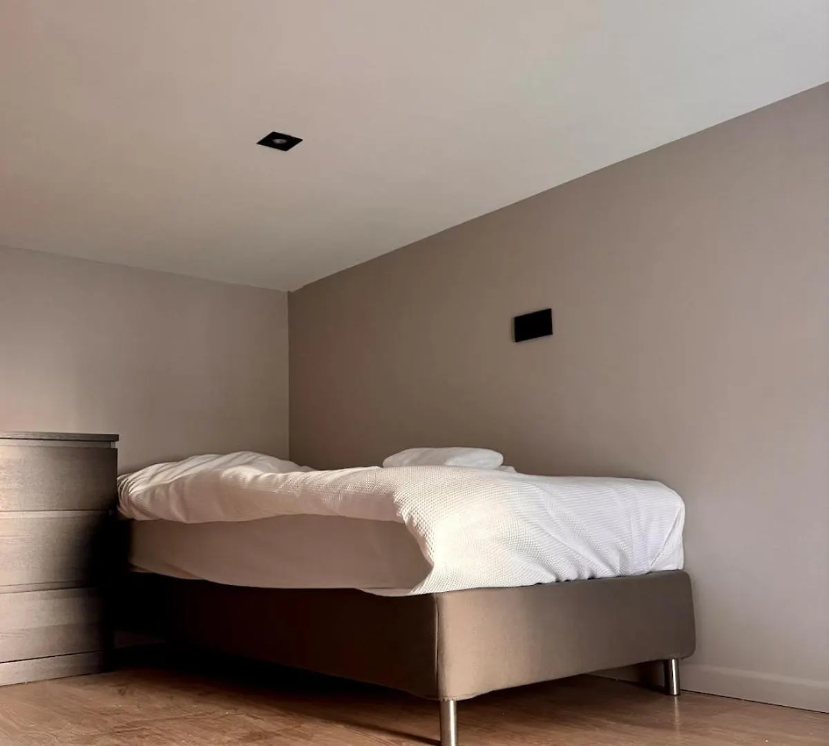 Holiday Home In Antwerp Belgium